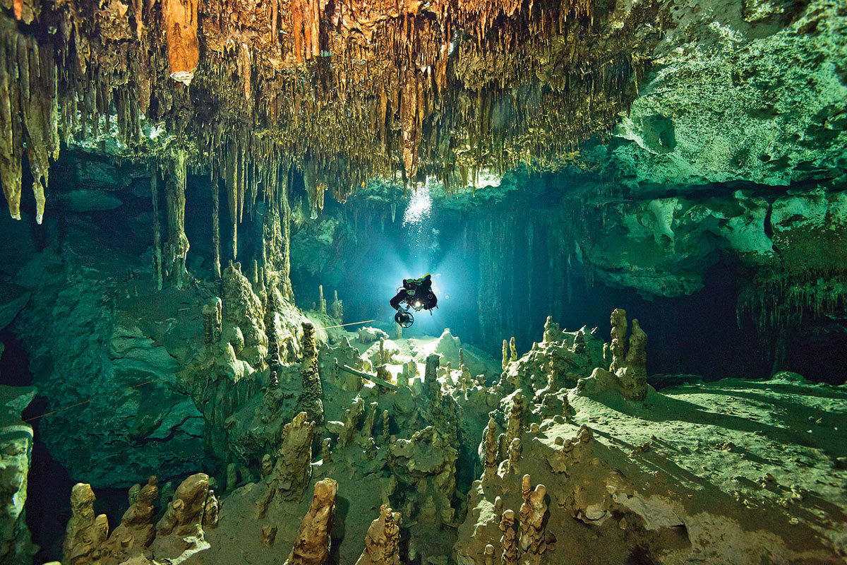 Dive into Adventure: 7 Reasons to Own an Underwater Scooter from Gear's Joy